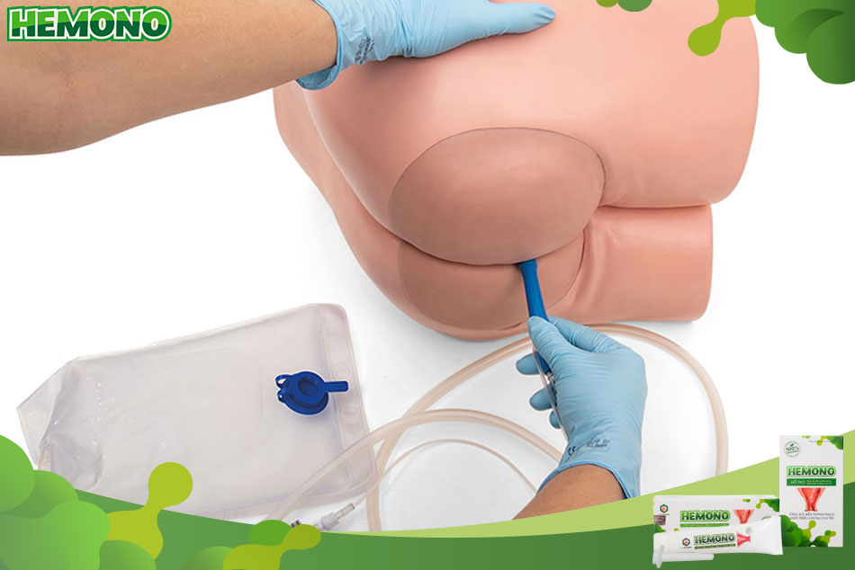 Nên hay không nên dùng thuốc thụt táo bón cho bà bầu