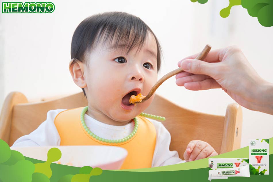Bé dưới 3 tháng tuổi bị táo bón lâu ngày có sao không?